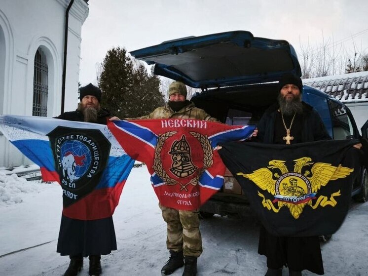 Из Орловской области в зону СВО передали продукты и медикаменты