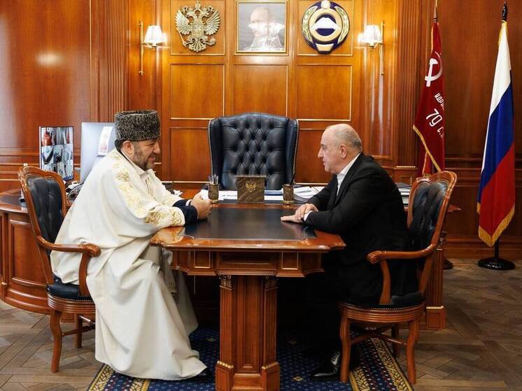 Рашид Темрезов встретился с председателем ДУМ КЧР