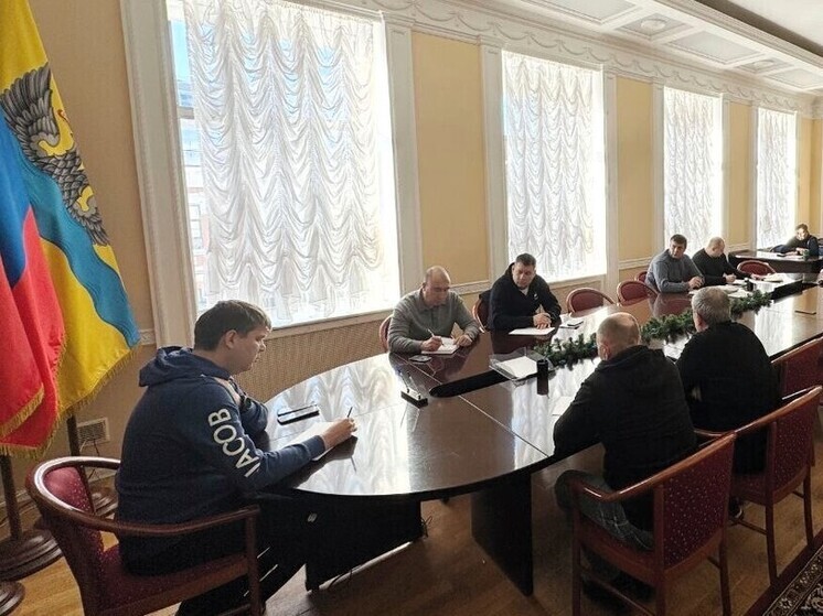 Глава Оренбурга Альберт Юмадилов провёл штаб по уборке снега в праздники