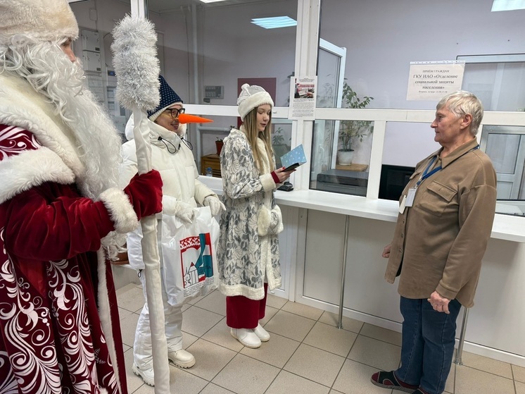 Ученики в Нарьян-Маре навестили ветеранов-педагогов