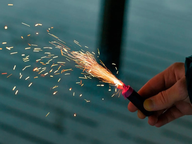 Во Владимирской области в новогоднюю ночь два подростка пострадали от петард