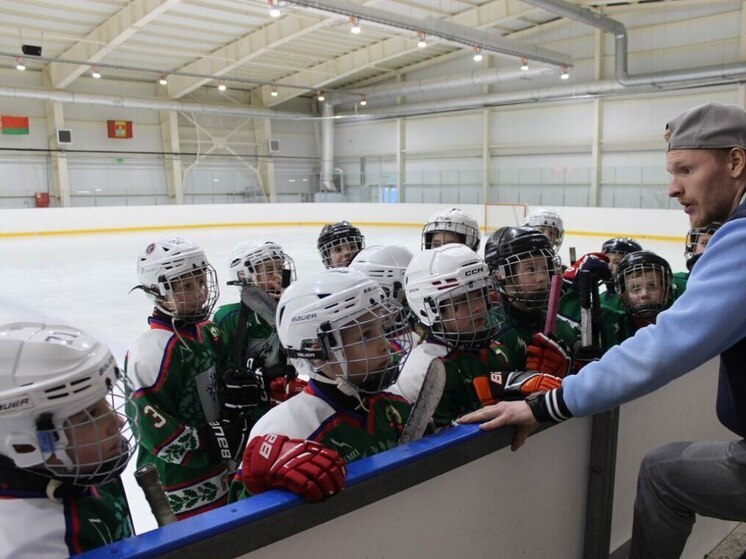 Орловчане победили на Первенстве Брянской области по хоккею