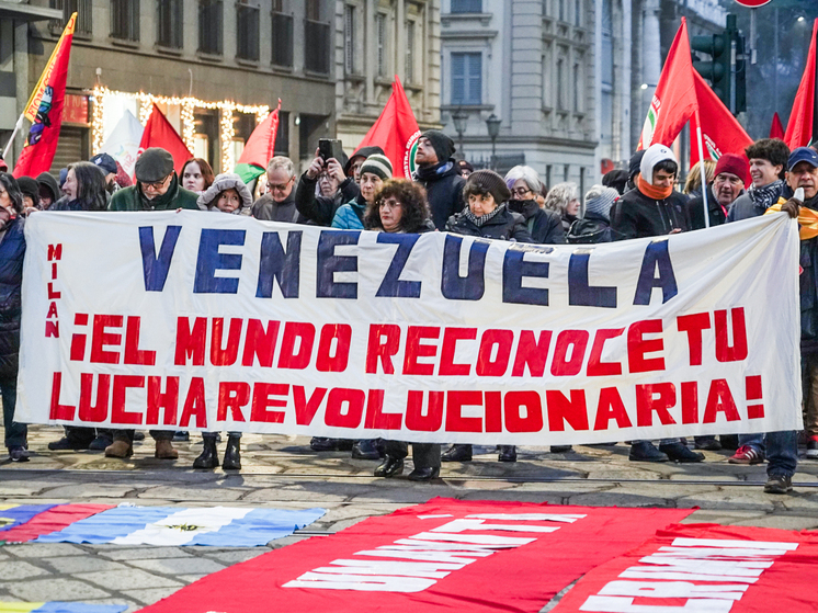 Большинство стран Северной и Южной Америки уже пострадали от вмешательства США