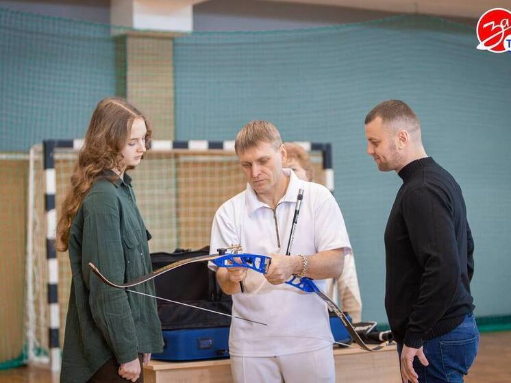 Вице-премьер Чернышенко исполнил олимпийскую мечту юной жительницы Мелитополя в рамках «Ёлки желаний»