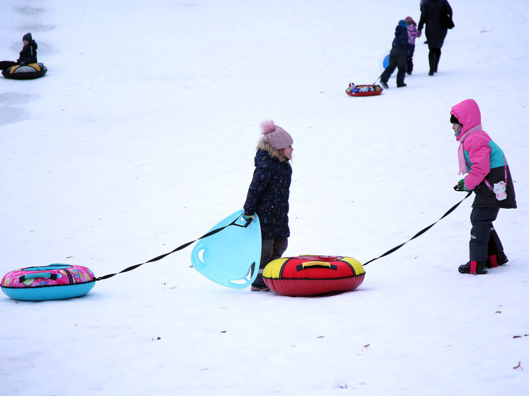 От сальто до прицепа к машине: как опасные забавы с тюбингами приводят к трагедиям