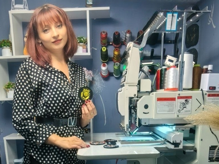 Белгородка открыла студию машинной вышивки по соцконтракту