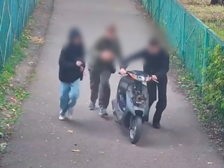 В Липецке завершено расследование дела о краже мопеда тремя подростками