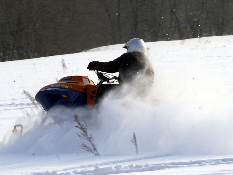 На Чукотке возбуждено уголовное дело после гибели ребенка, провалившегося под лед на снегоходе