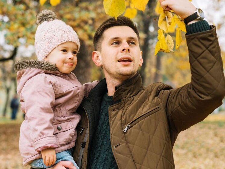 Сценарий «Мать у них был Новосельцев» не устаревает в наши дни