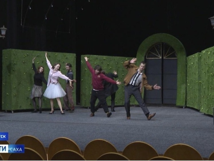 Русский театр Якутска приглашает на спектакль "Примадонны"