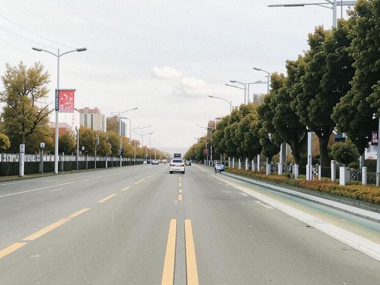 В Махачкале проводят рейды по выявлению автомобилей с нештатными LED-лампами