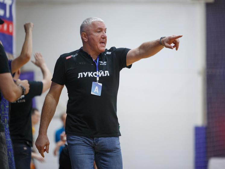 Владислав Калараш: «Все просто: надо обыгрывать конкурентов – и подниматься по турнирным этажам»