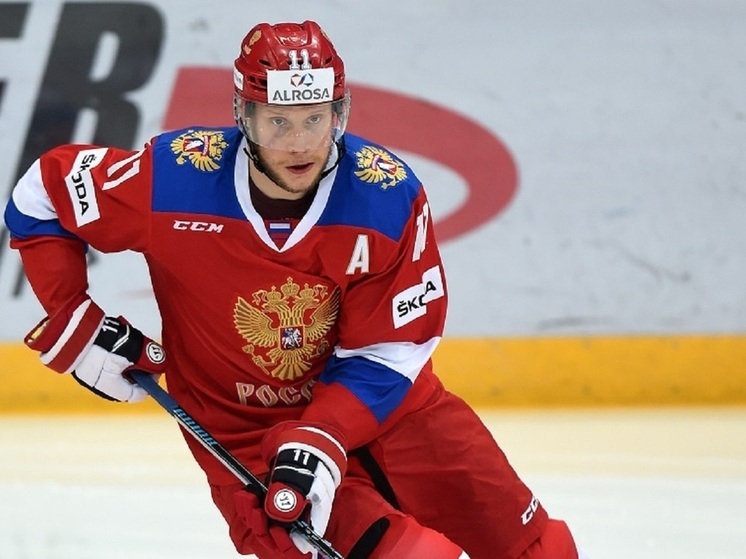 4 января 2026 года, в возрасте 36 лет, Сергей Андронов объявил о завершении профессиональной карьеры. Олимпийский чемпион 2018 года, серебряный призёр Олимпиады-2022, двукратный обладатель Кубка Гагарина (2019, 2022) в составе ЦСКА. В КХЛ провёл 850 матчей, набрал 195 очков. Выступал также за «Локомотив», СКА, «Ладу» и «Салават Юлаев», с которым расстался в 2025 году.