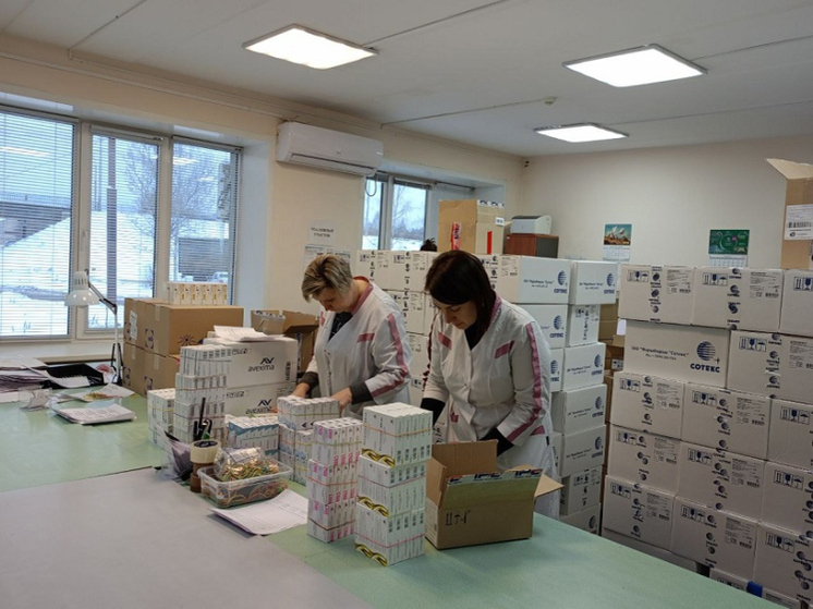 Костромская аптечная база в предновогодние дни нарастила запасы лекарственных препаратов