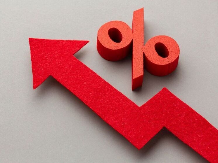 МРОТ идет вперед: увеличение «минималки» влияет на социальные выплаты