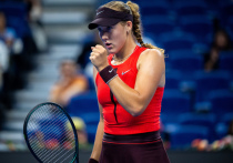 Ещё не утихли новогодние салюты, а мировой теннис уже в полном разгаре. Уже на первой неделе 2026 года в австралийском Брисбене стартовал один из ключевых турниров, предшествующих Australian Open, — WTA-500 у женщин и ATP-250 у мужчин. И российские теннисисты, несмотря на сложности последних лет, вновь оказались в центре внимания: как в одиночных, так и в парных разрядах.