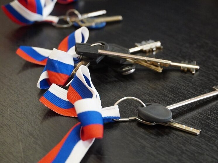 В 2025 году почти 200 крымчан получили жилье благодаря приставам