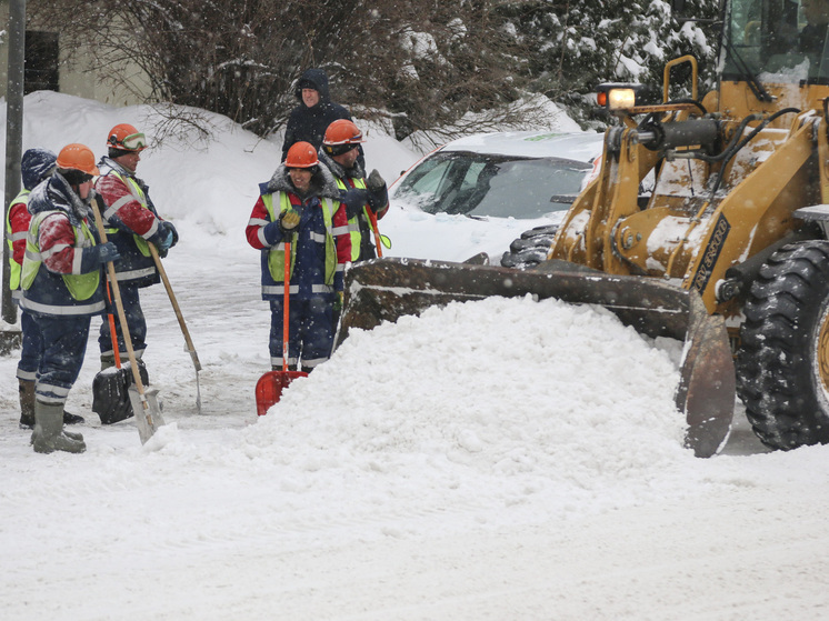 В Татарстане из-за мощного снегопада ввели план "Буран"