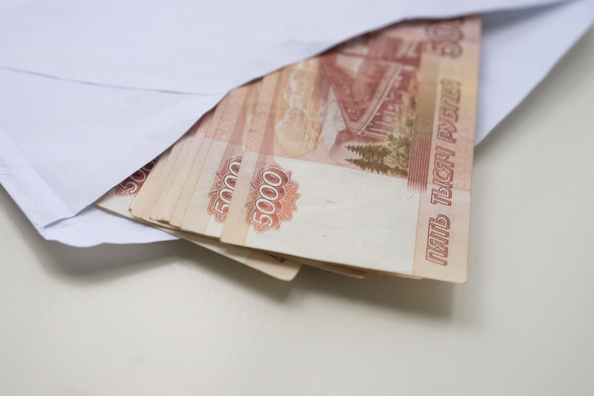 Туроператор обманул клиентов на 100 млн. рублей и скончался