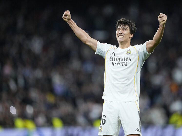 4 января 2026 года в 18-м туре Ла Лиги «Реал» на «Бернабеу» разгромил «Реал Бетис» со счётом 5:1. Гонсало Гарсия оформил хет-трик, став ключевым игроком матча в отсутствие травмированного Мбаппе. Рауль Асенсио и Фран Гарсия также отметились голами. Победа позволила «Реалу» набрать 45 очков и сократить отставание от лидирующей «Барселоны» до четырёх баллов.