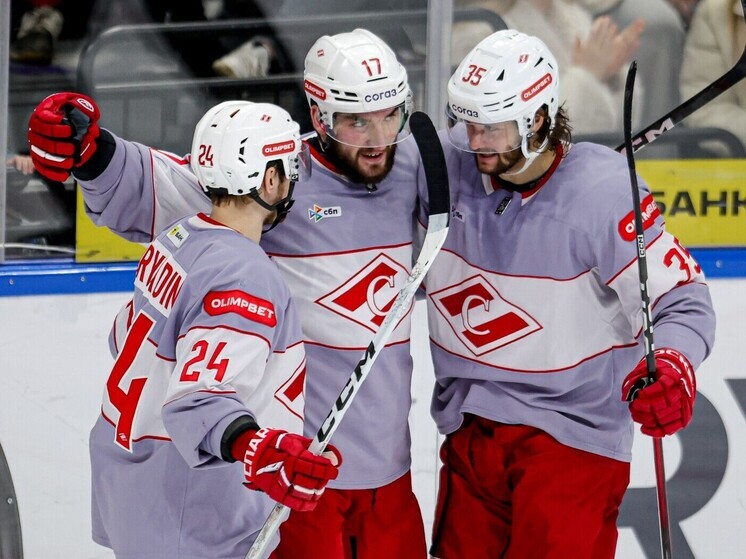 4 января 2026 года в Нижнем Новгороде «Спартак» в гостях победил «Торпедо» со счётом 7:6 в одном из самых результативных матчей сезона КХЛ. Встреча, отмеченная обилием удалений и реализацией большинства, завершилась драматичной победой москвичей, которые в концовке впервые вышли вперёд усилиями Михаила Мальцева, а попытка хозяев перевести игру в овертайм успеха не принесла.