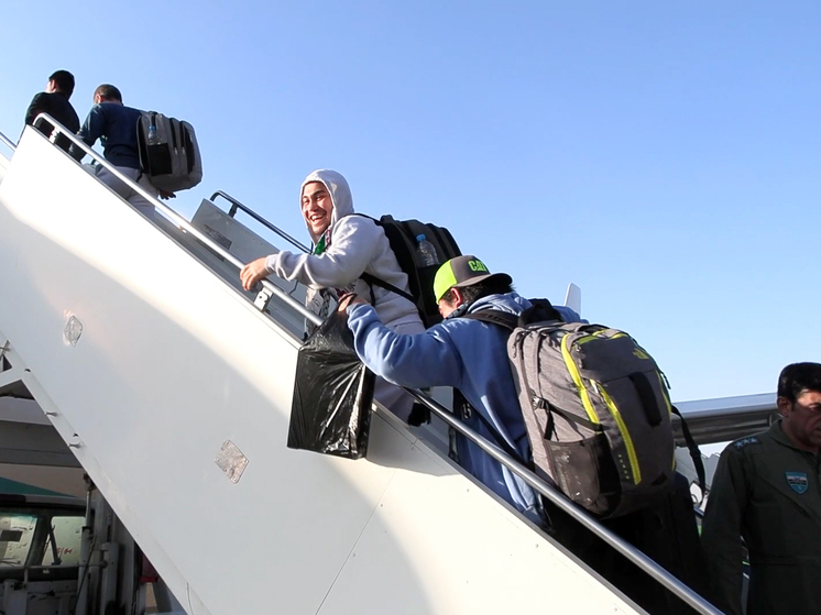 Посольство РФ пытается вывезти россиян с Йеменского архипелага