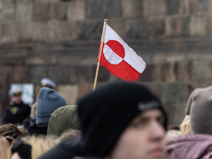 Премьер Гренландии поразмышлял, следует ли паниковать из-за США