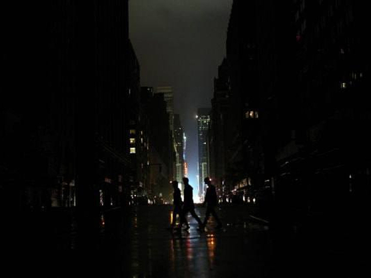 Германия — Берлин без света и тепла: 45 тысяч домохозяйств в холоде