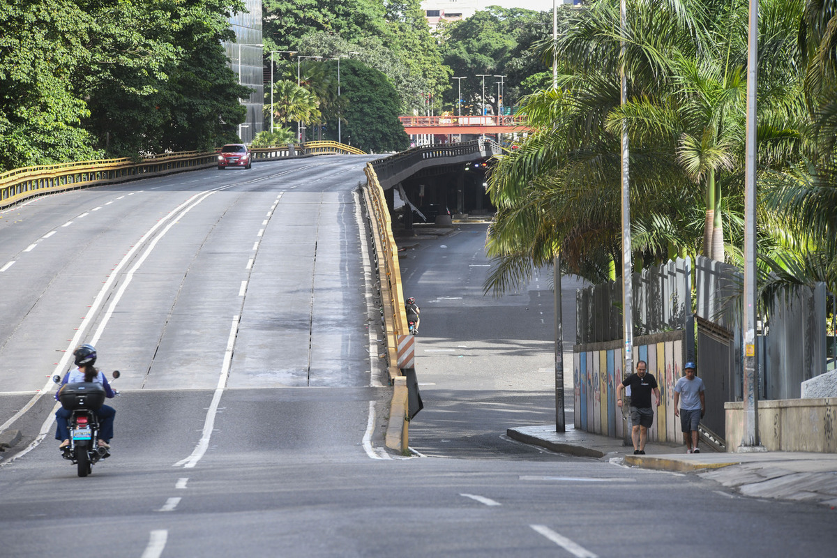 Жители Венесуэлы исчезли с улиц