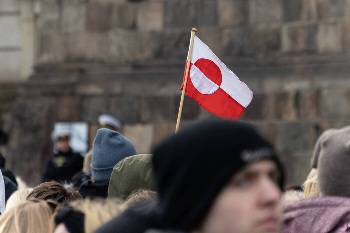 Премьер Гренландии поразмышлял, следует ли паниковать из-за США