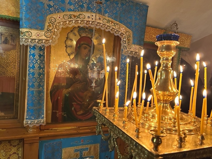 Вологжанам рассказали, где в доме следует размещать иконы