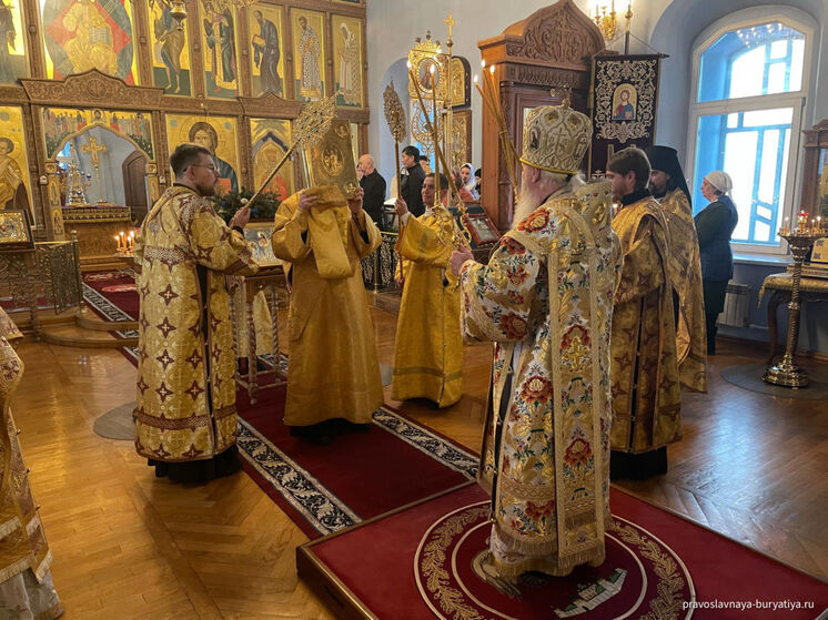 Предрождественские богослужения прошли  в Одигитриевском соборе