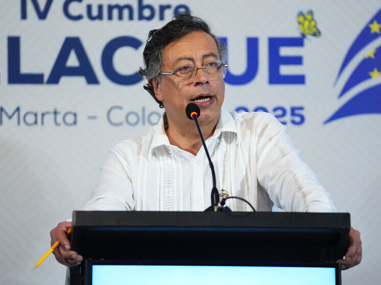 Трамп не исключил, что США проведут военную операцию против главы Колумбии Петро