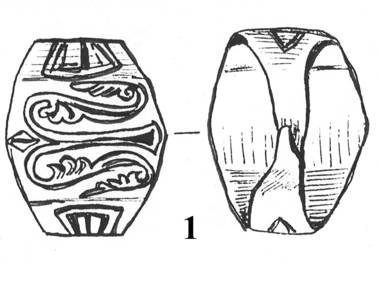 Средневековая бронза здесь представлена несколькими видами мужских и женских ювелирных изделий, особое внимание привлекают найденные кольца, обнаруженные на месте древнего святилища в 1988 и 1995 годах