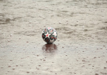 Прославленный российский футболист и тренер Дмитрий Лоськов должен будет выплатить ущерб соседям из-за коммунальной аварии