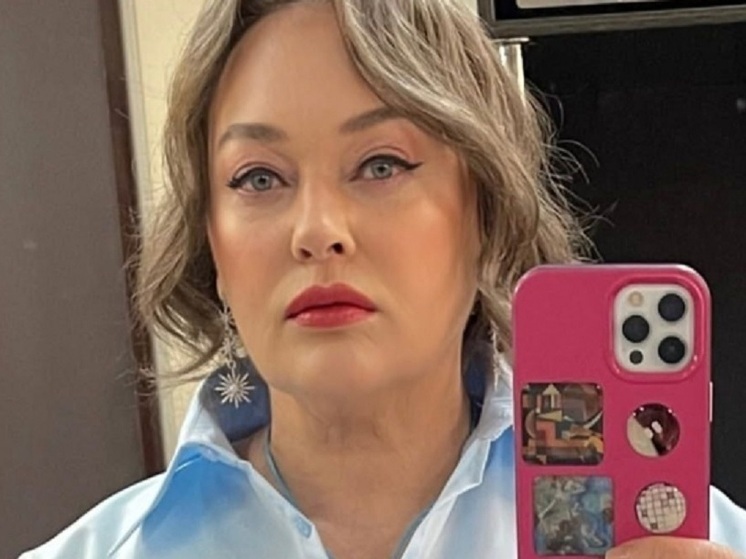 Лариса Гузеева отправилась на зимнюю рыбалку в Карелию