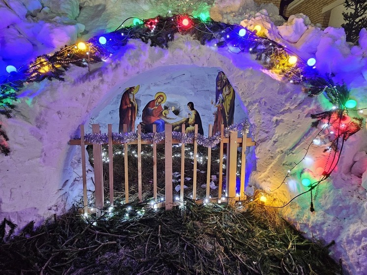 Священник разъясняет духовный смысл традиций и предостерегает от языческих суеверий в период от Рождества до Крещения