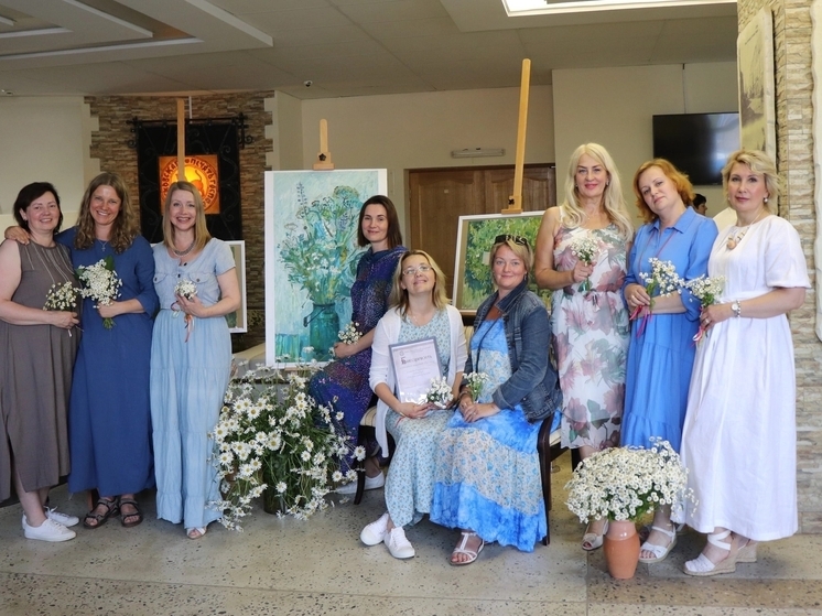 Талантливые музыканты из группы BRUSNIKA приглашают вместе встретить Рождество