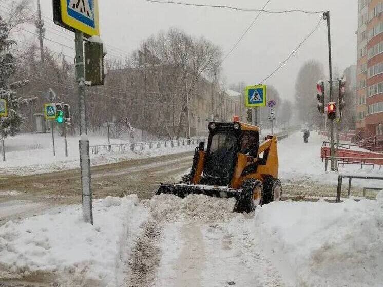 Свыше 4,7 тысячи кубометров снега вывезли с улиц Пензы за сутки