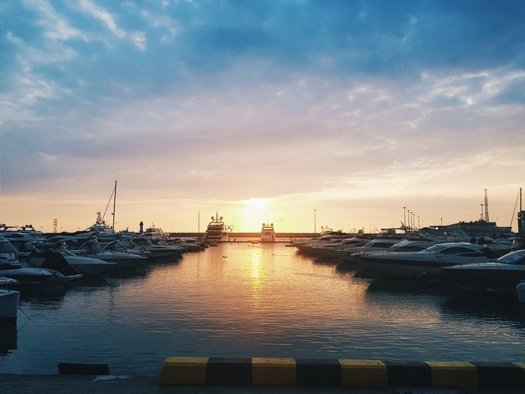 Власти Сочи предупредили о тренировочных стрельбах в морпорту