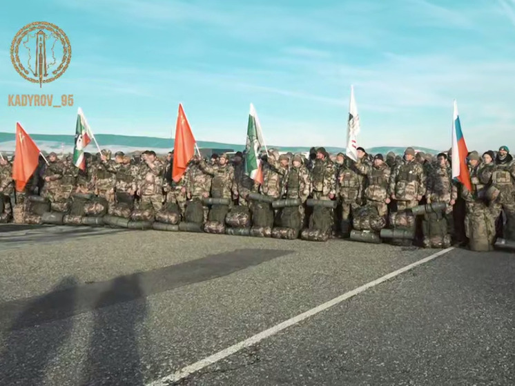 Группа добровольцев из Чечни отправилась в зону СВО после подготовки в Российском университете спецназа