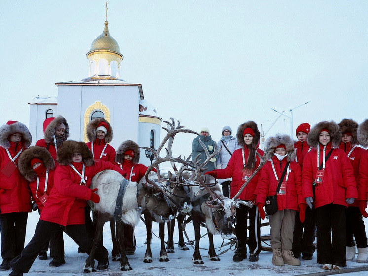 ЯНАО за год организовал более тысячи мероприятий для жителей Волновахского муниципального округа