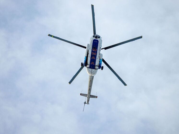 Виктор Югай поздравил легенду тазовской авиации с юбилеем