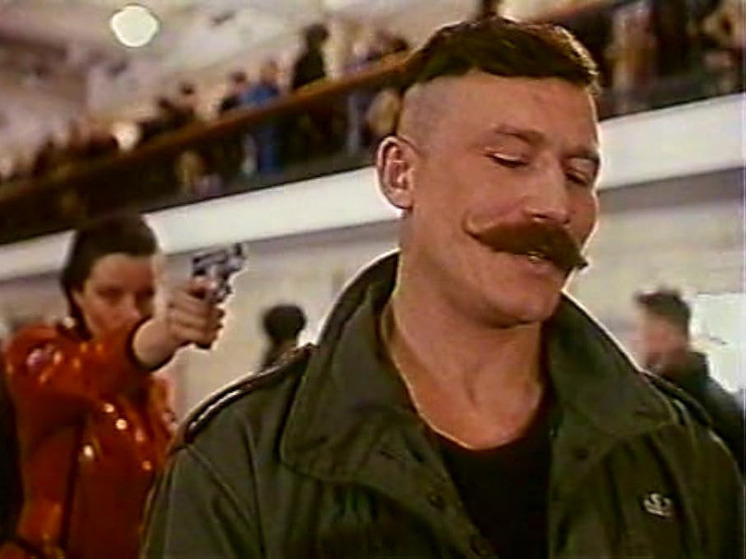 1 января поступили первые скупые сообщения о гибели кинорежиссера Андрея Хорошева, заявившего о себе в начале 1990-х под псевдонимом Андрей И