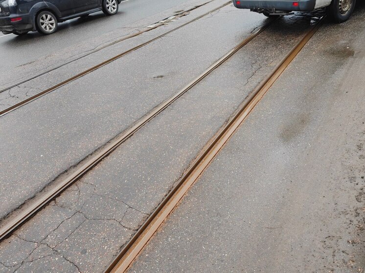 Просадка грунта в Калининграде заставила троллейбусы изменить схему движения