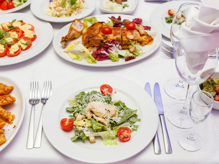 Северянам рассказали, как правильно выйти из праздничного застолья