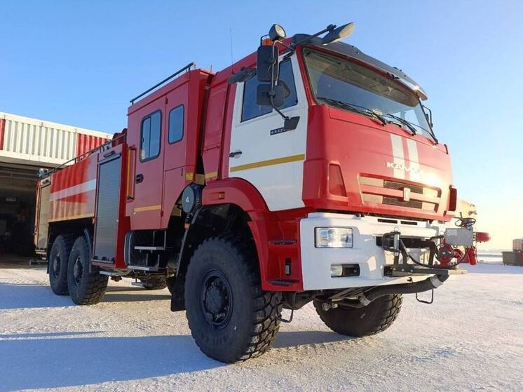 Аэродромный пожарный автомобиль пополнил парк Кольцово