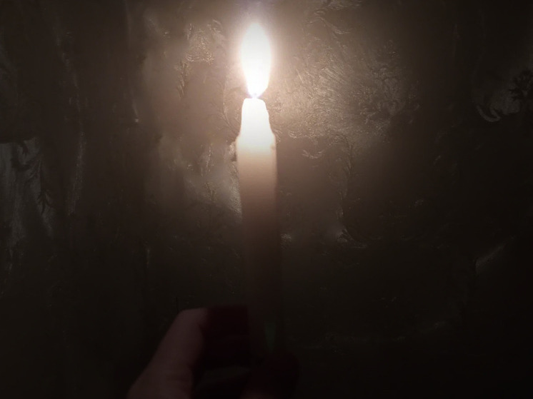 На 15 часов 5 января без электричества остаются 2832 жителя Новгородской области