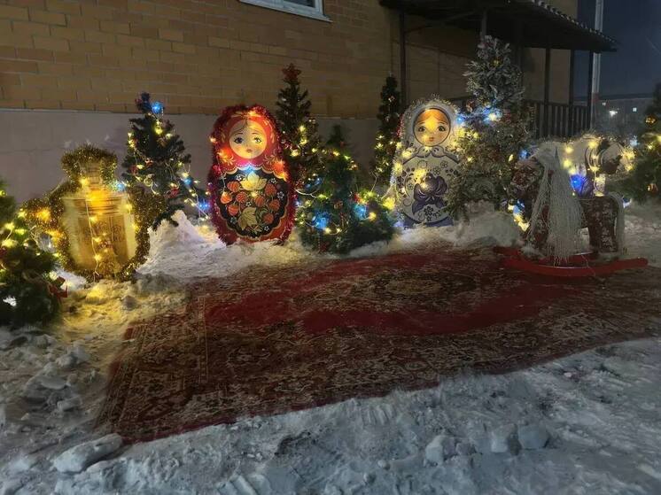 Зимнюю сказку сделали местные жители в одном из микрорайонов Читы. Фото