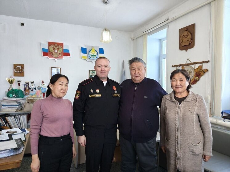 Экс-глава Бичурского района Бурятии награждён медалью Жукова на СВО